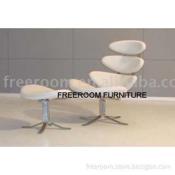 corona chair eames lounge chair le corbusier   barcelona chair